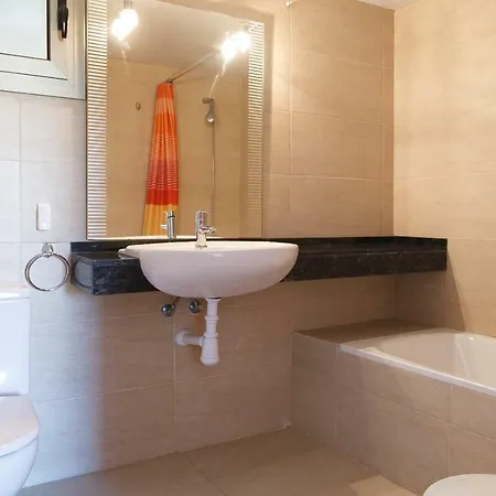 Uhc Esquirol Apartment Cambrils